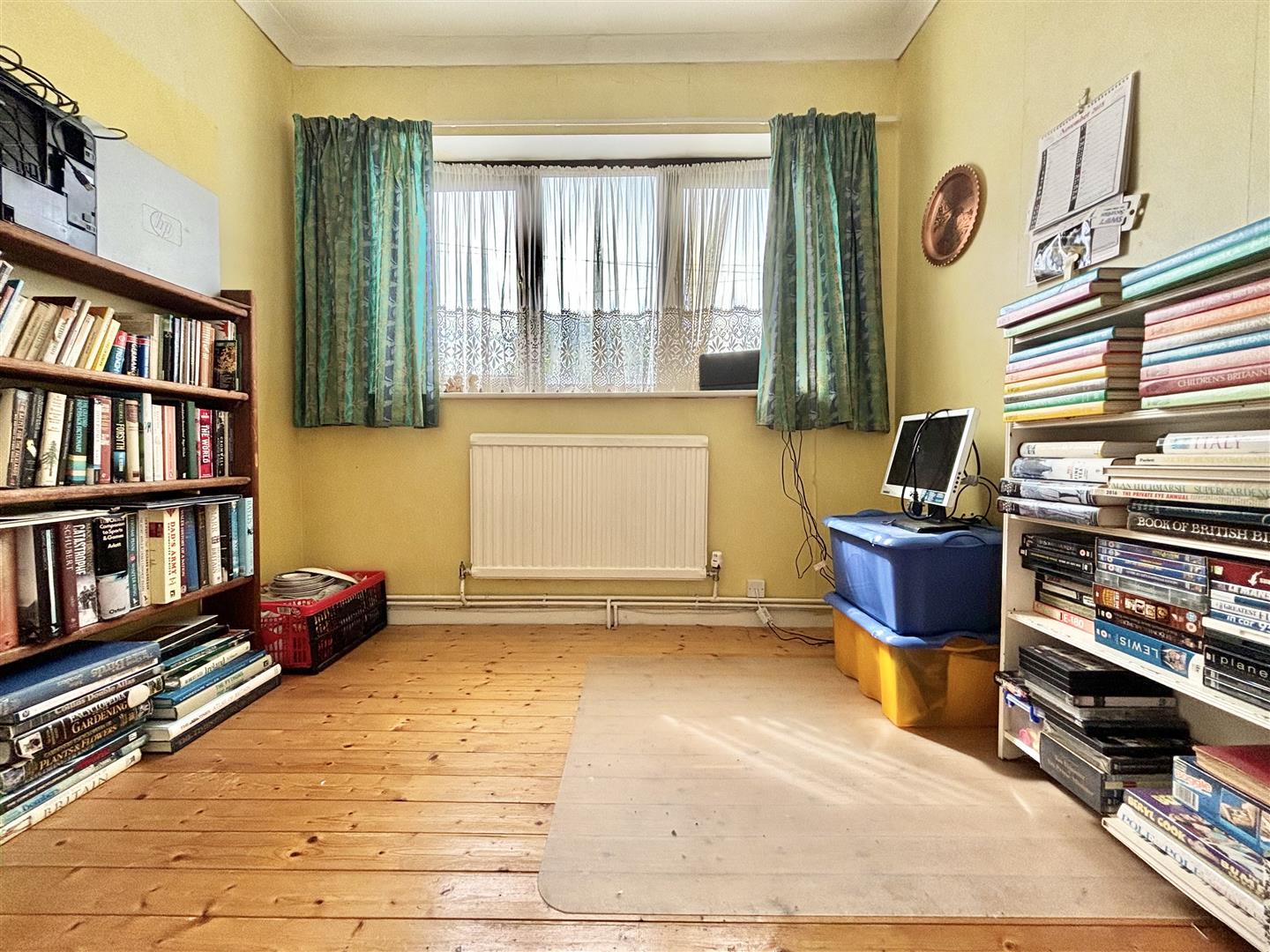 Hen Parc Avenue, Upper Killay, Swansea, SA2 7HA